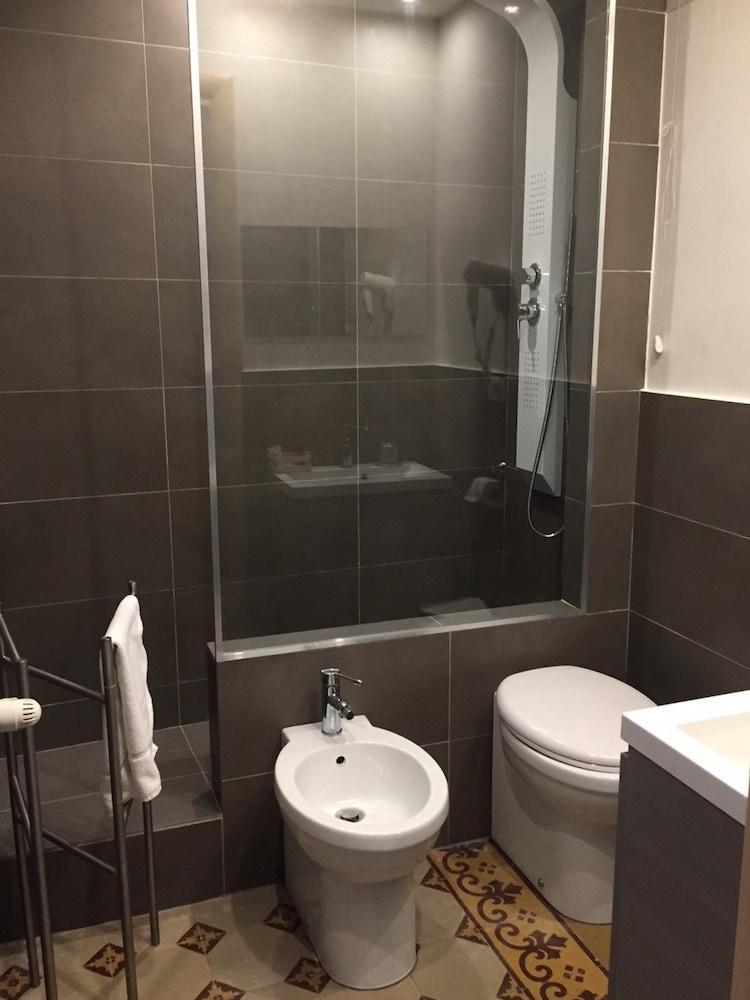 Ottomood Ala Ovest Catania Centro Bed & Breakfast Dış mekan fotoğraf