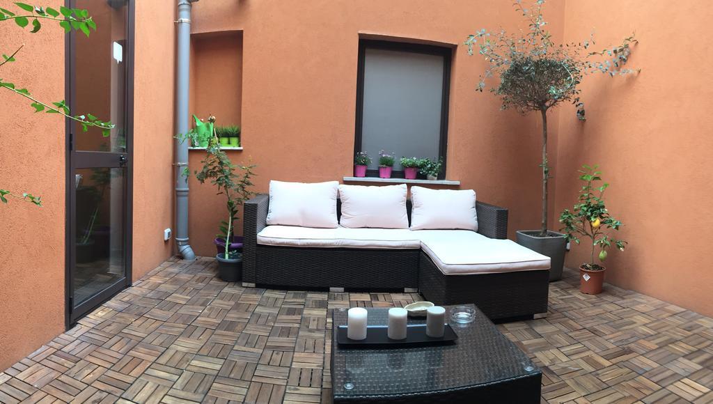 Ottomood Ala Ovest Catania Centro Bed & Breakfast Dış mekan fotoğraf