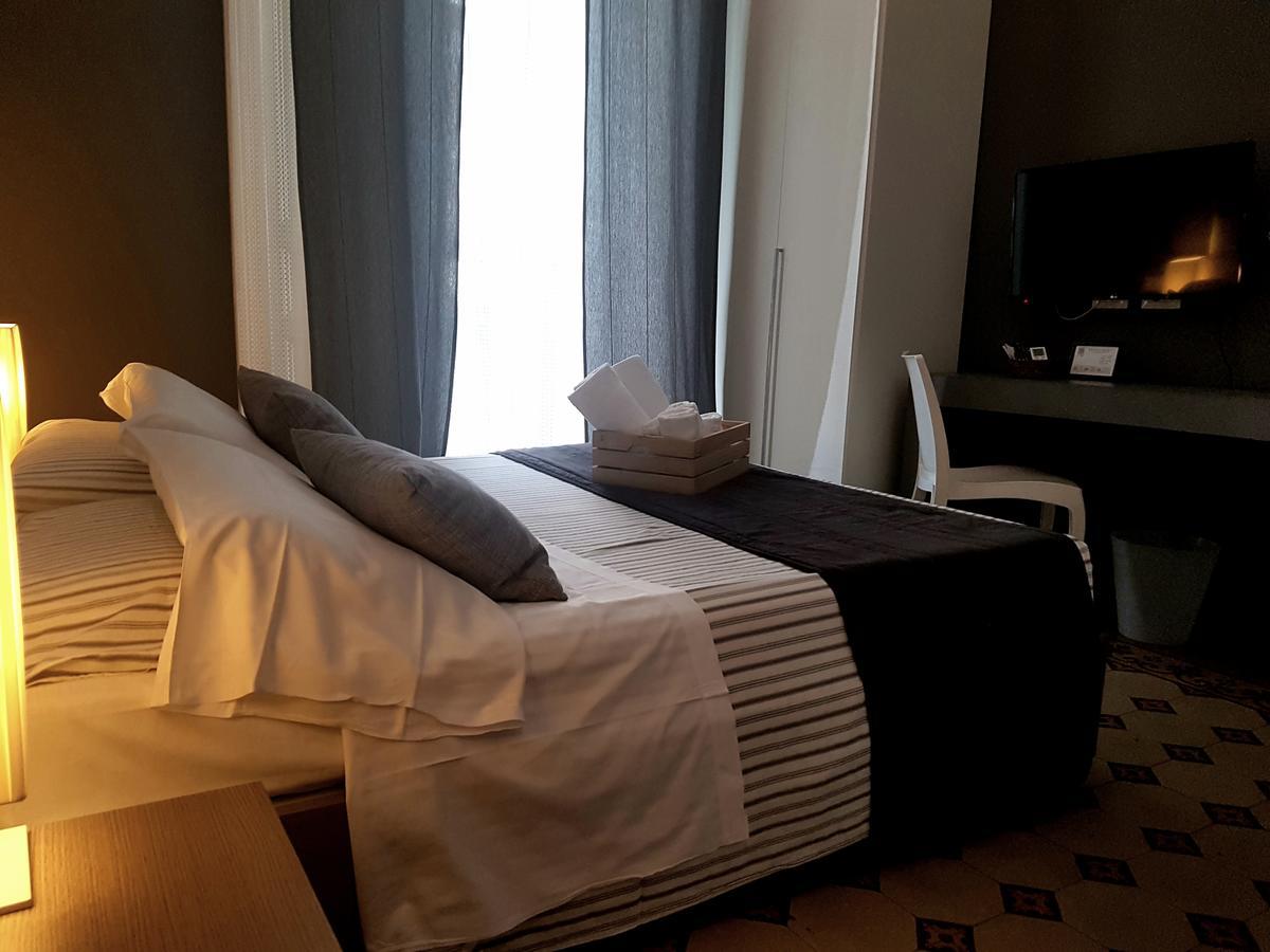 Ottomood Ala Ovest Catania Centro Bed & Breakfast Dış mekan fotoğraf