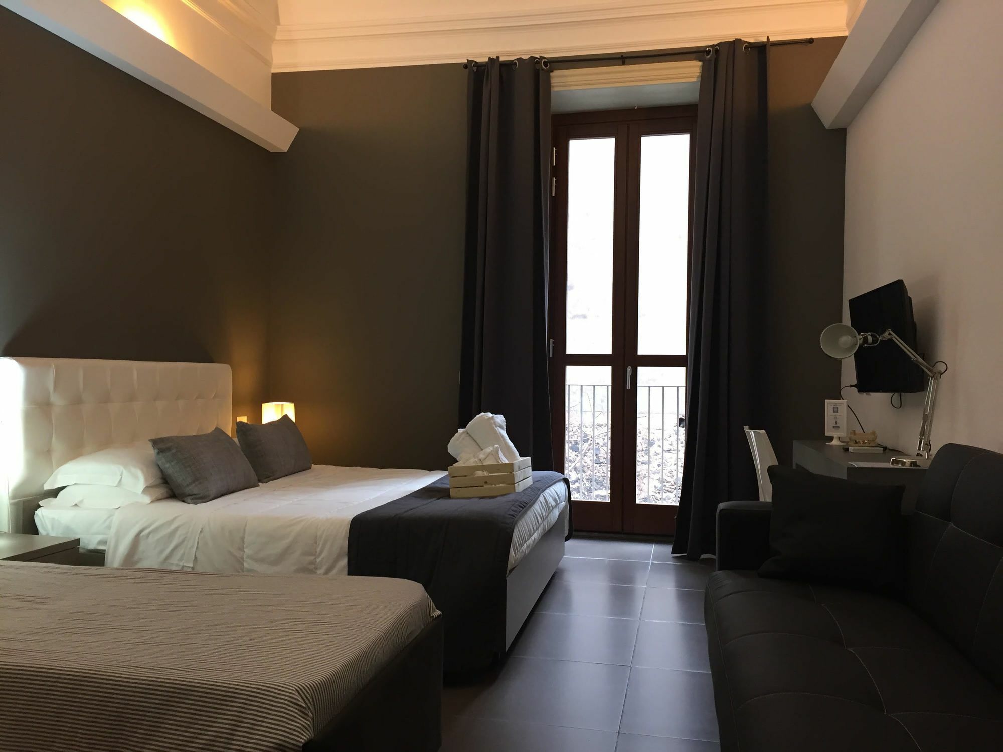 Ottomood Ala Ovest Catania Centro Bed & Breakfast Dış mekan fotoğraf